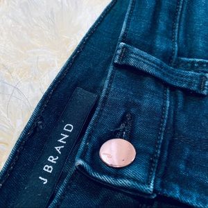 J Brand Photo Ready dark wash skinny in bluebird